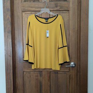 NWT - Ladies' Gold & Black Tulip Cuff Tunic Blouse by Grace. Size Large.